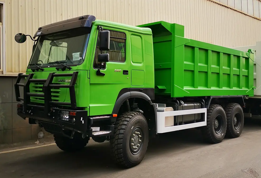 Sinotruk Howo 6×6 Dump Truck-2