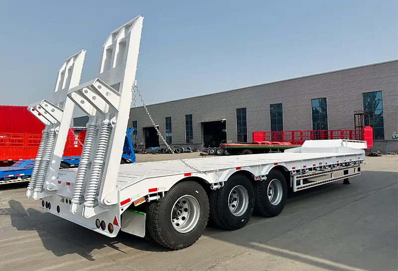 Sinotruk Low Bed Semi Trailer (2)