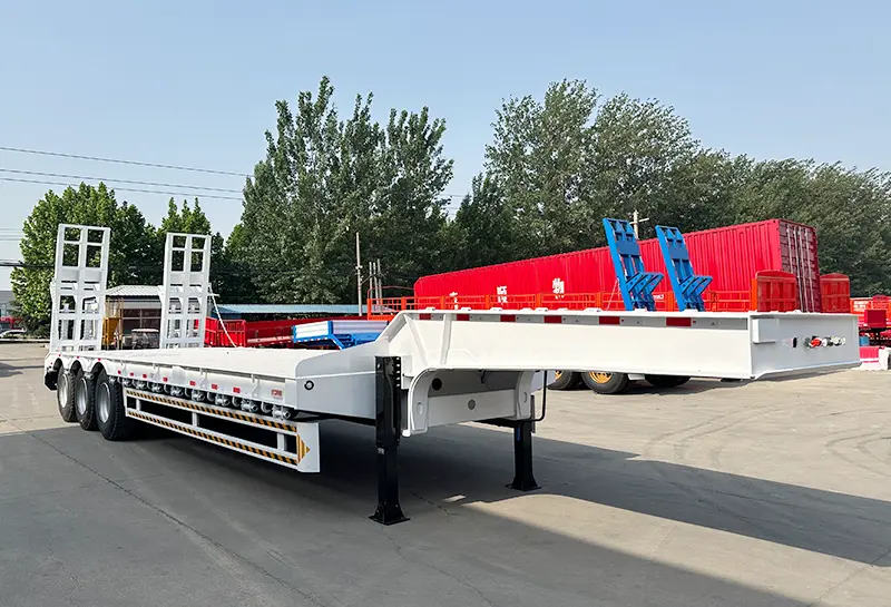 Sinotruk Low Bed Semi Trailer (4)