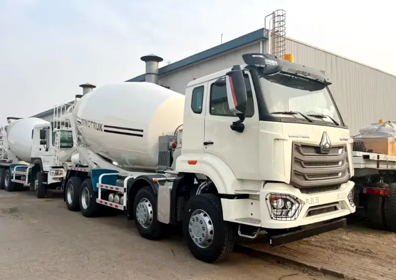 Sinotruk Howo NX 8×4 Mixer Truck-2d4376db0-62f4-11f0-9d5a-c5695b059d88
