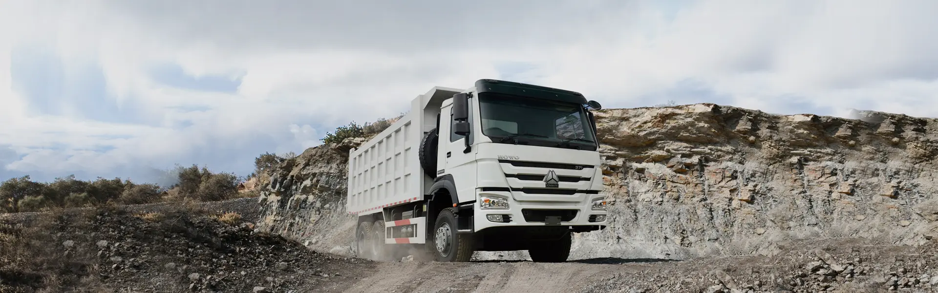 SINOTRUK – Dump Trucks-2