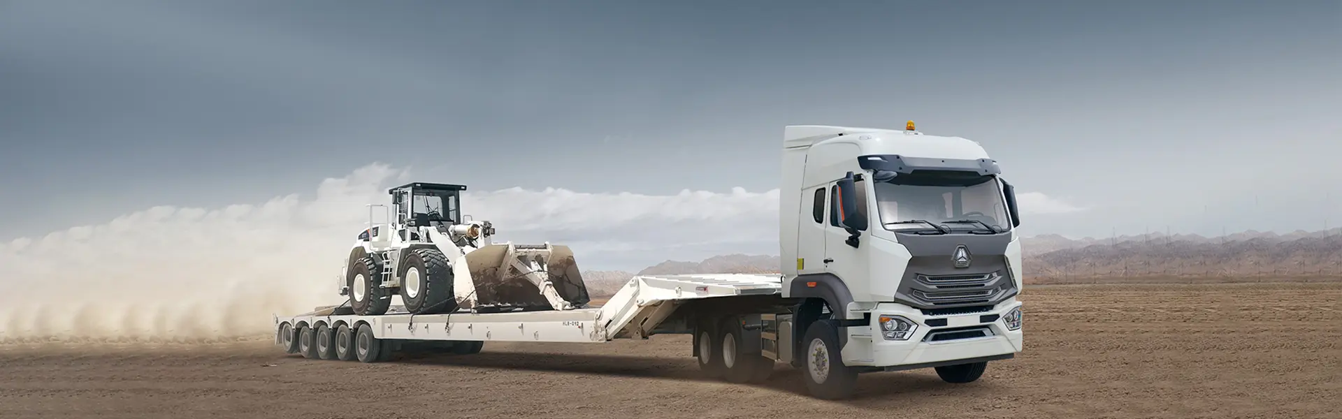 SINOTRUK Tractor Trucks-1