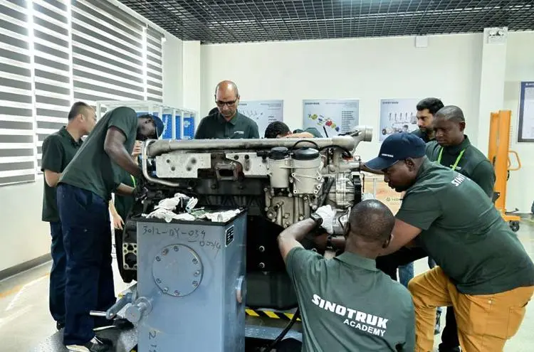 Sinotruk Family Service Using the global training center (1)