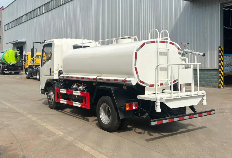 Sinotruck Howo Water Tank Truck-2
