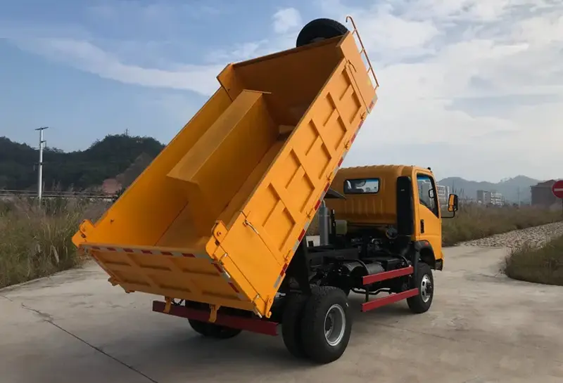 Sinotruk Light Dump Truck-3