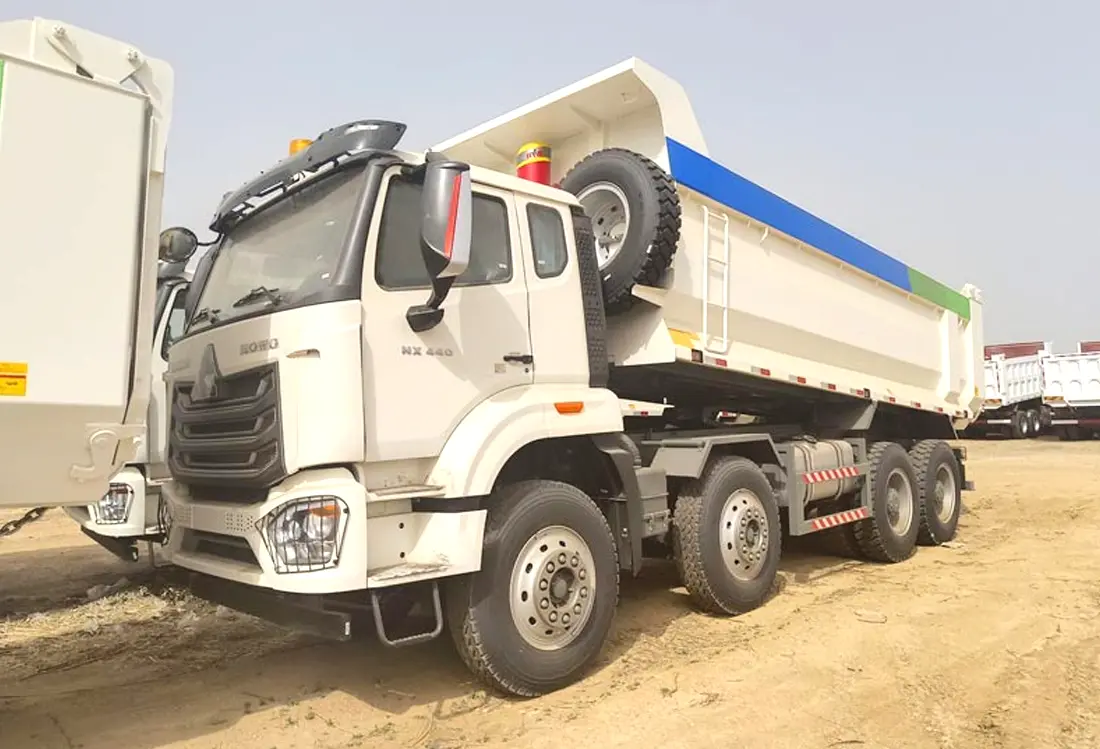 Sinotruk Howo NX 430HP 8×4 Dump Truck U-shaped Bucket
