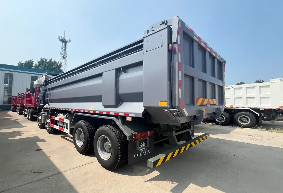 Sinotruk Howo TX 8X4 Dump Truck With Tarp-1